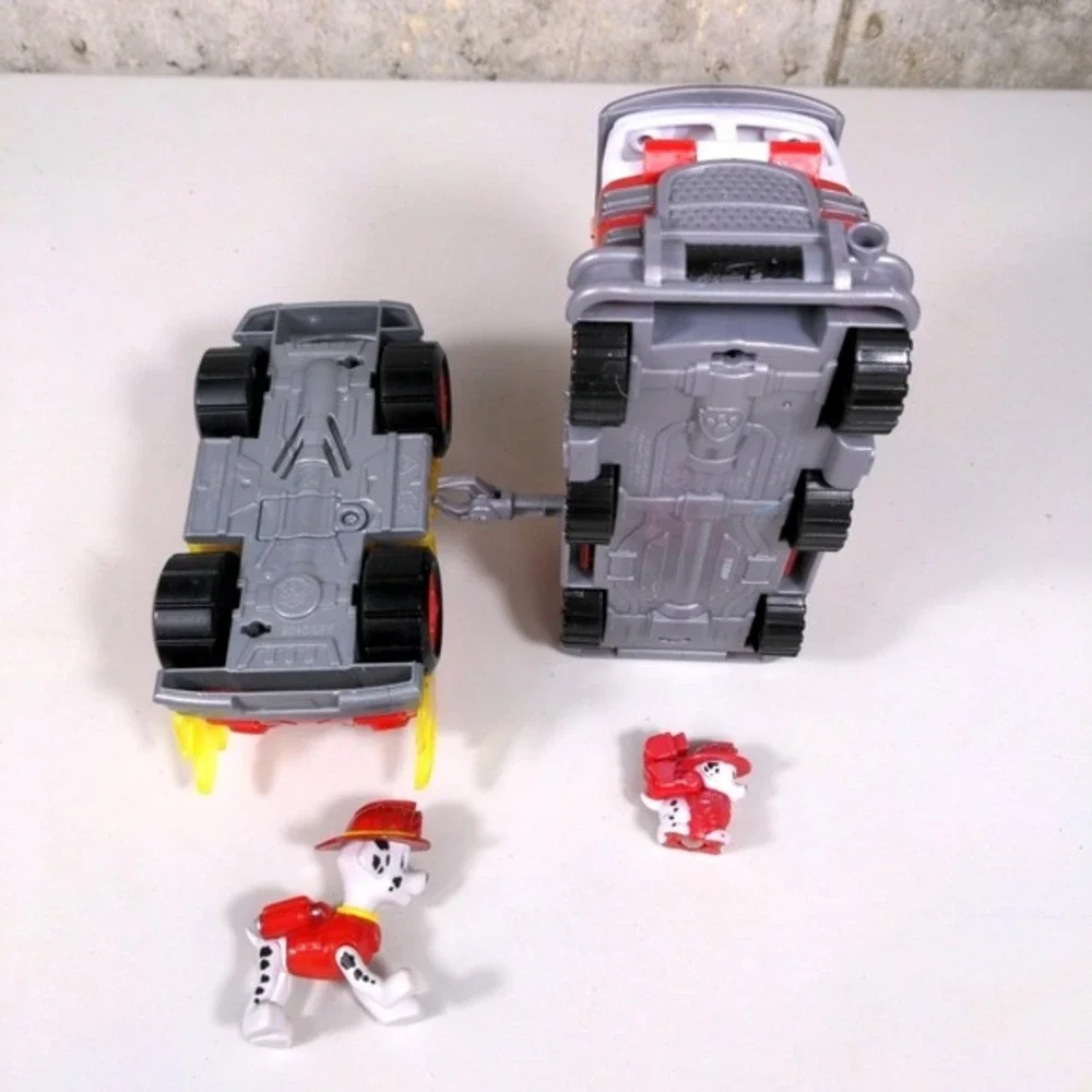 Paw Patrol Marshall‎ Fire Truck Lot Ultimate & Vehicle 2 Figure 2018 Spin Master